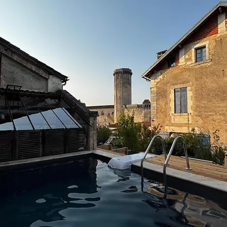 Joli Avec Vue Sur Le Château *