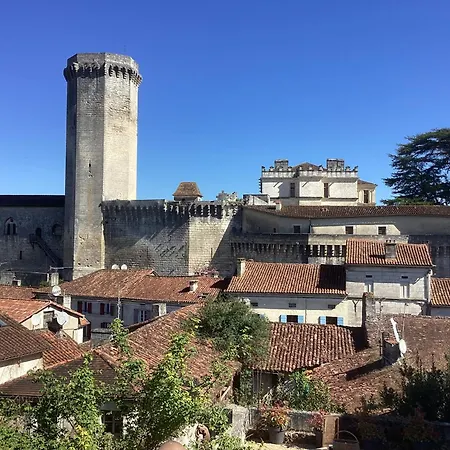 Feriehus Joli Avec Vue Sur Le Chateau Bourdeilles
